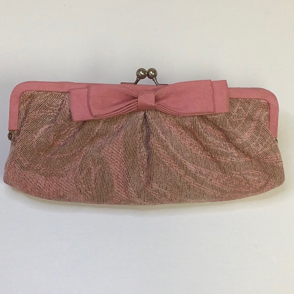 Chinese Laundry Brocade Tapestry Pink Tan Clutch Bow Silver Hardware Chain